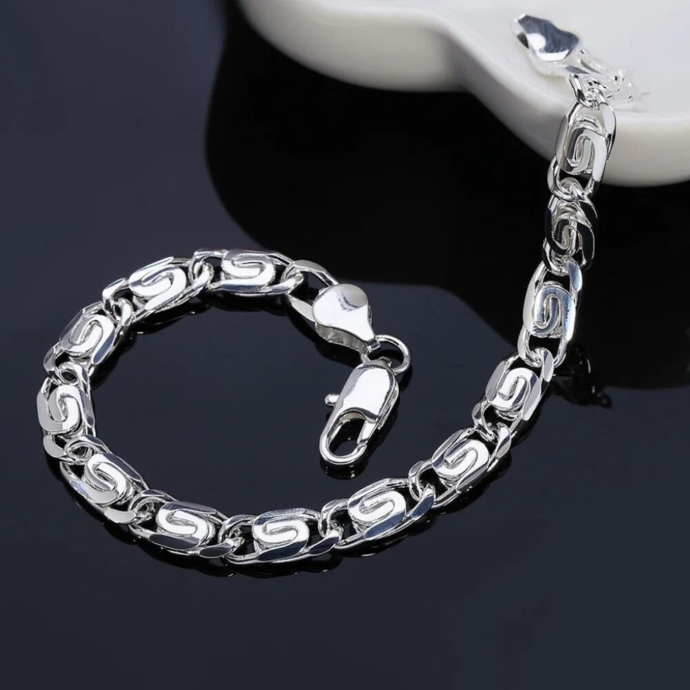 Stunning Flat Byzantine Bracelet 8.00" Long 6mm Wide Stamped 925 Sterling Silver - Picture 4 of 4